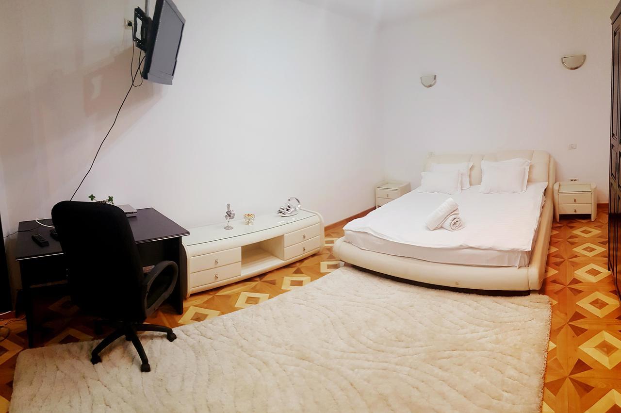 Grand Central Accomodation Sala Palatului Bukurešť Exteriér fotografie